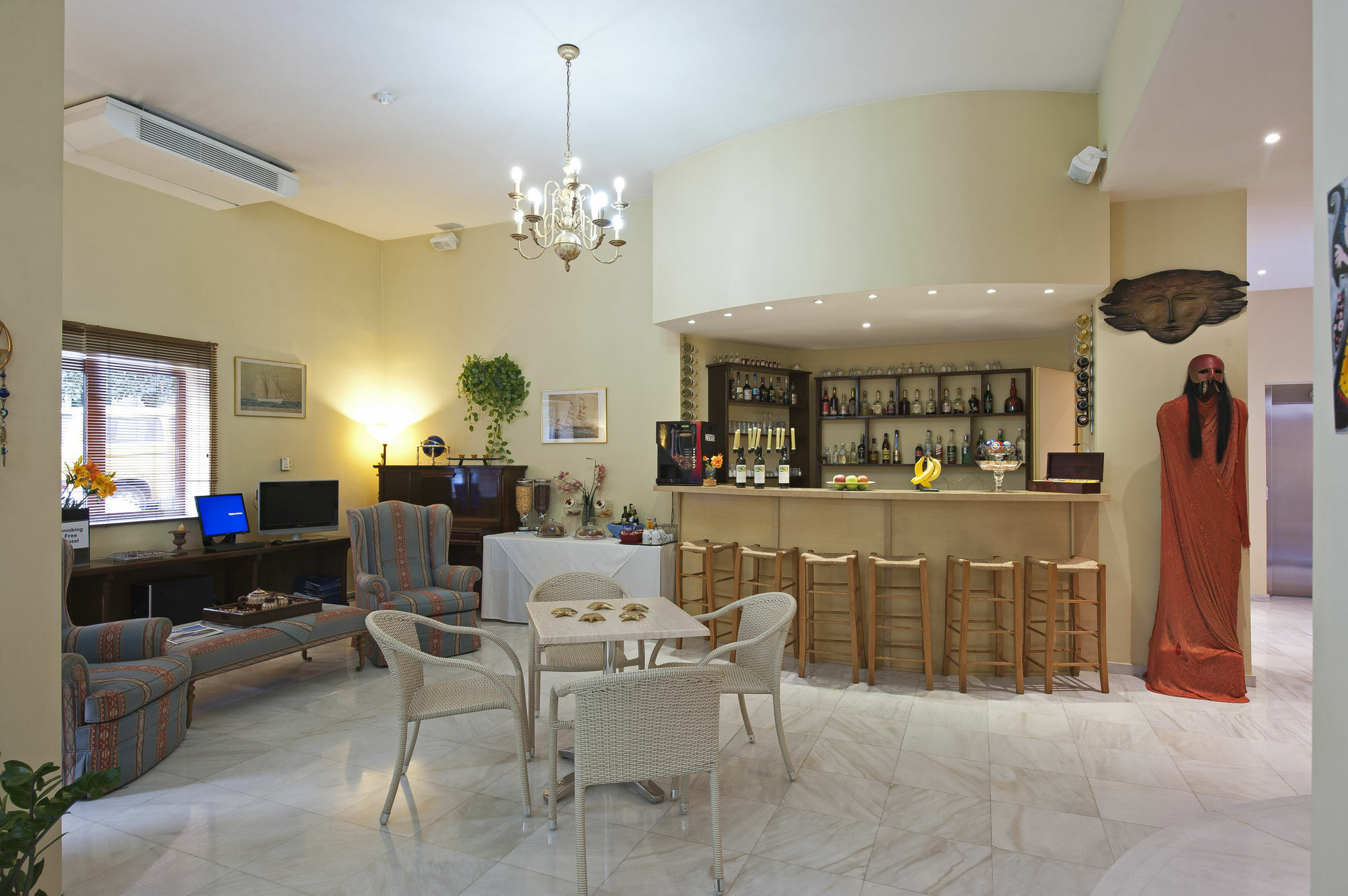 Efplias Hotel Apartments Pireus Exteriör bild
